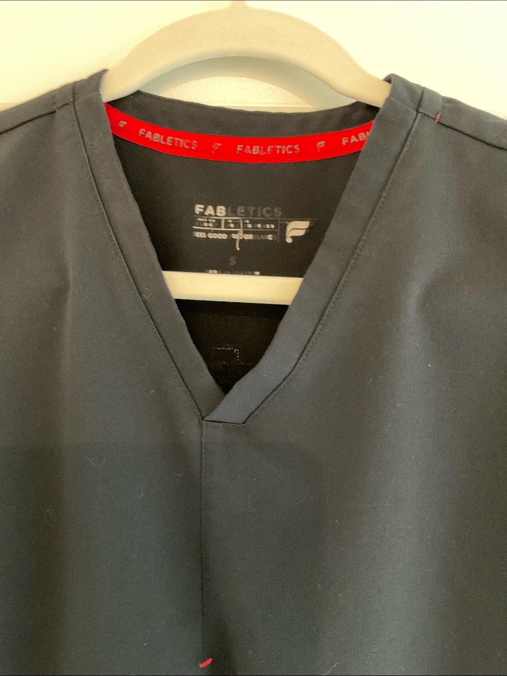 Method 2-Pocket Scrub Top - Picture 3 of 8